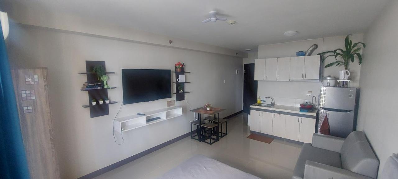Dracarys Place 2 Condo With Balcony Unlimited Wifi Lapulapu City View Bagian luar foto
