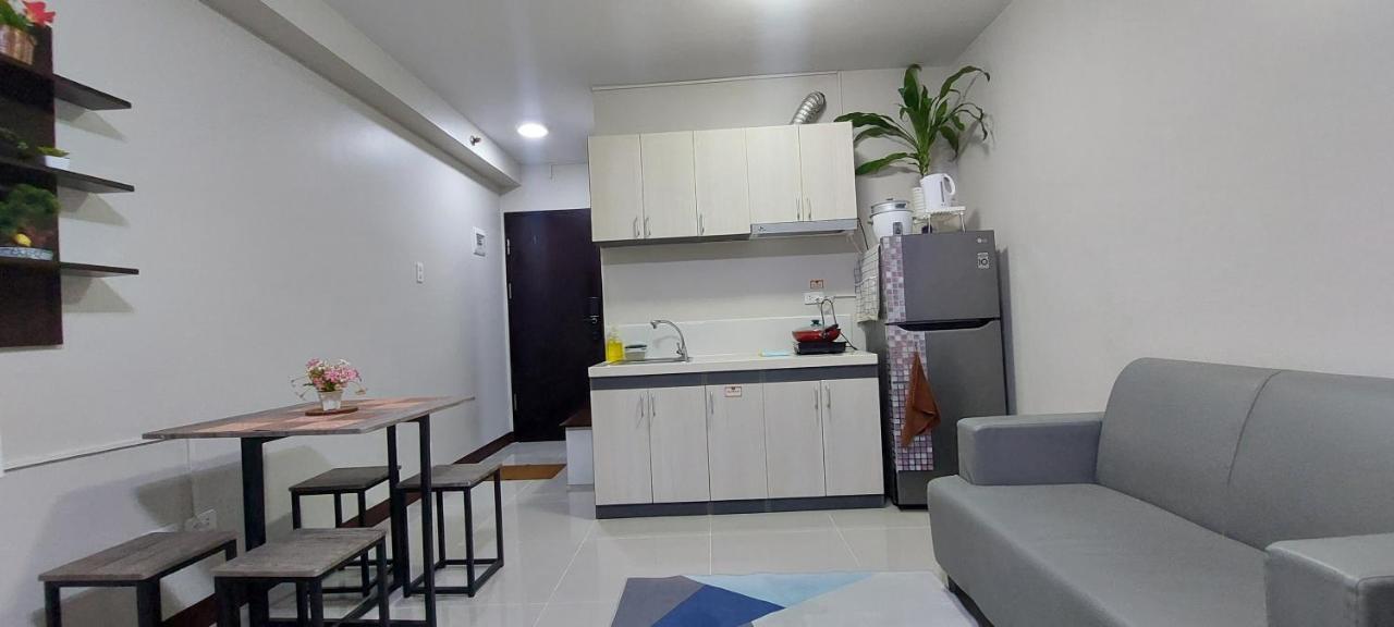 Dracarys Place 2 Condo With Balcony Unlimited Wifi Lapulapu City View Bagian luar foto